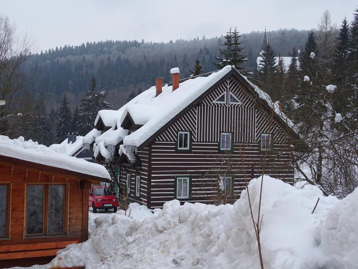 Penzion Zelené Údolí Janské Lázně Exterior foto