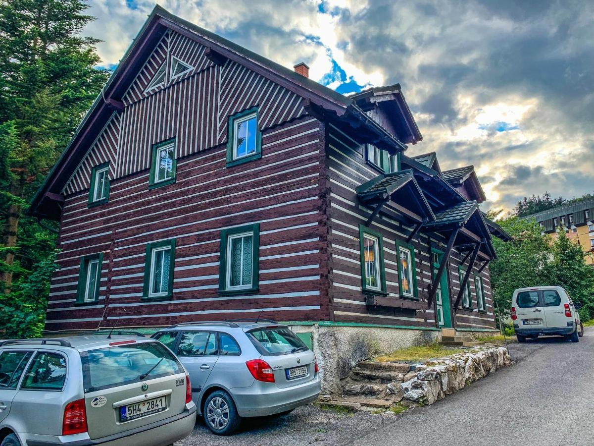 Penzion Zelené Údolí Janské Lázně Exterior foto